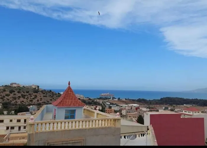 Grande Maison Moderne A Ajdir Al Hoceima 12 Voyageurs Confort & Espace Garantis